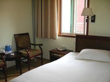 Juranzhijia Business Hotel Jinan Exteriör bild